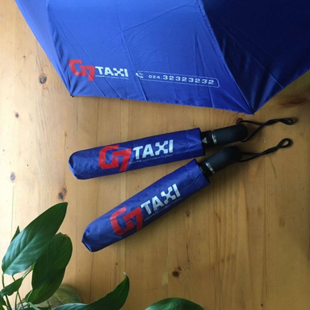 Ô dù cầm tay in logo